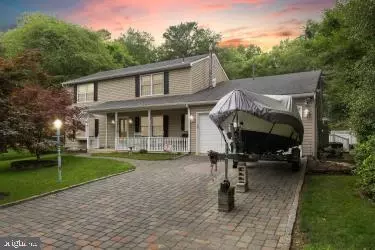 14 Pine Trl, Medford, NJ 08055