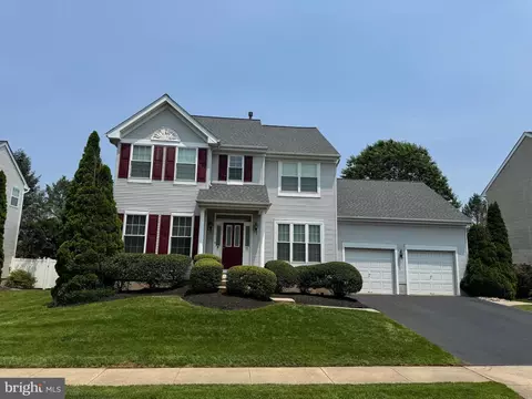 15 Philly St, Burlington, NJ 08016