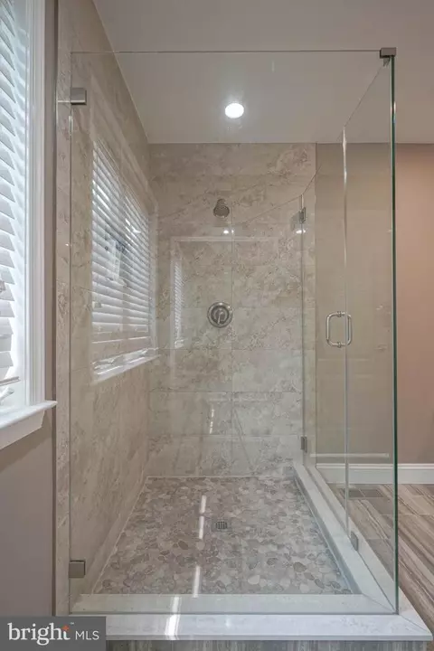 4 Compass Cir, Mount Laurel, NJ 08054 photo 35