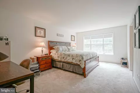 4 Compass Cir, Mount Laurel, NJ 08054 photo 28