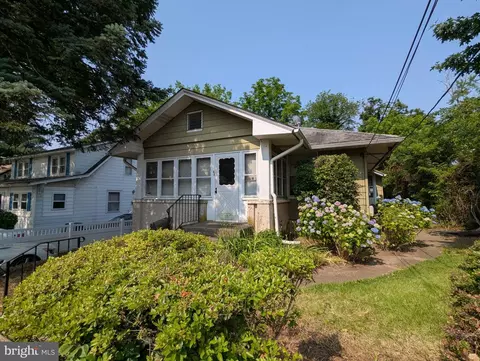 48 S Clinton, Maple Shade, NJ 08052 photo 2
