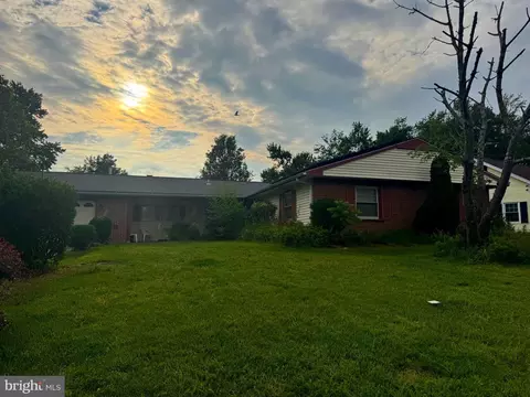 163 Twin Hill Dr, Willingboro, NJ 08046