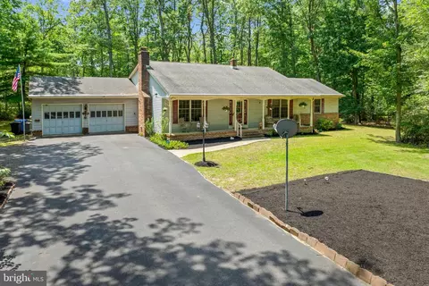 13 Mark Ln, Tabernacle, NJ 08088
