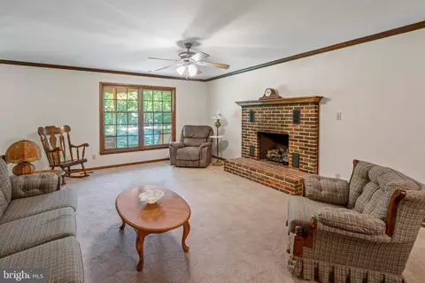 13 Mark Ln, Tabernacle, NJ 08088 photo 6