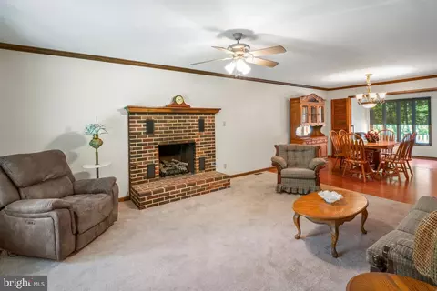 13 Mark Ln, Tabernacle, NJ 08088 photo 4