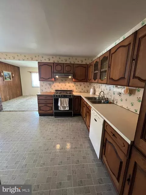 Kitchen - 437 E Mill Rd, Maple Shade, NJ 08052 photo 2 of 3