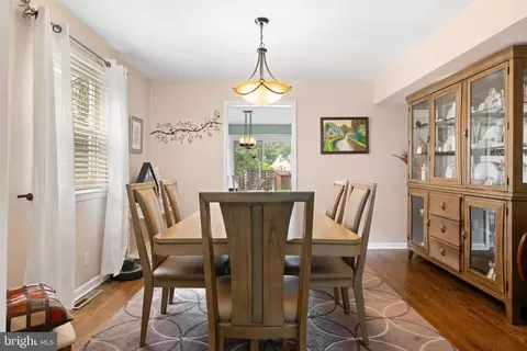 Dining - 478 Alexander Ave, Maple Shade, NJ 08052 photo 1 of 4