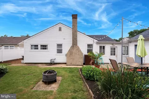 Exterior - 15 Paul Rd, Maple Shade, NJ 08052 photo 5 of 5