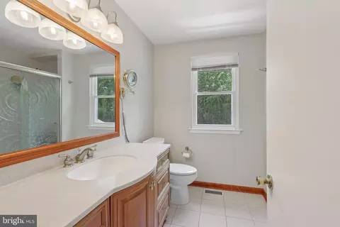 8 Conover Ct, Mount Laurel, NJ 08054 photo 28