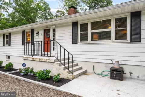 5 Moore Rd, Tabernacle, NJ 08088 photo 3