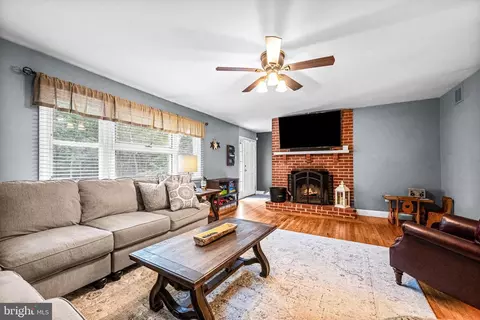 5 Moore Rd, Tabernacle, NJ 08088 photo 5