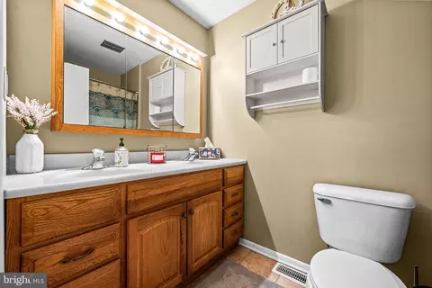 5 Moore Rd, Tabernacle, NJ 08088 photo 11