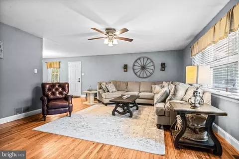 5 Moore Rd, Tabernacle, NJ 08088 photo 4