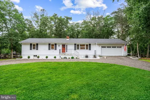 5 Moore Rd, Tabernacle, NJ 08088