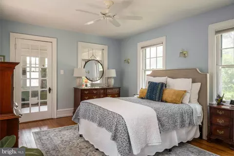 Bedroom - 800 Main St, Riverton, NJ 08077 photo 1 of 5