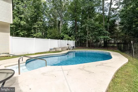 Exterior - 4 Mill Rd, Shamong, NJ 08088 photo 5 of 21