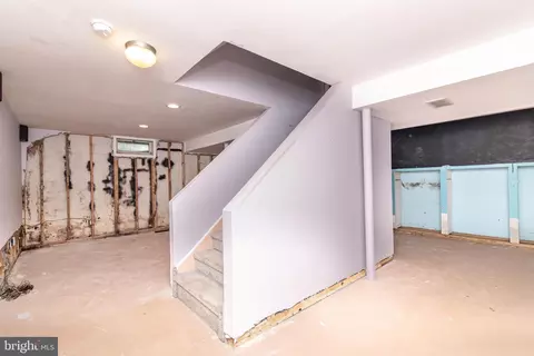 Entry Way - 4 Mill Rd, Shamong, NJ 08088 photo 4 of 4
