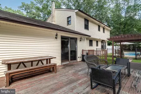 Exterior - 4 Mill Rd, Shamong, NJ 08088 photo 9 of 21