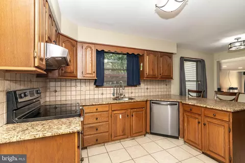 Kitchen - 4 Mill Rd, Shamong, NJ 08088 photo 4 of 4