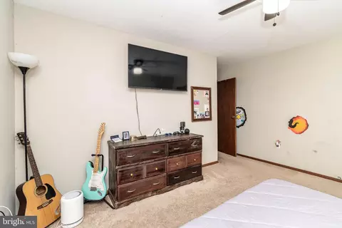 Bedroom - 4 Mill Rd, Shamong, NJ 08088 photo 7 of 11