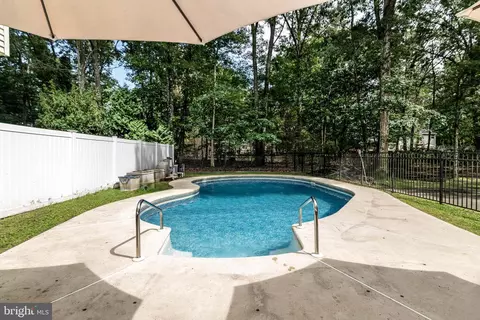 Exterior - 4 Mill Rd, Shamong, NJ 08088 photo 4 of 21
