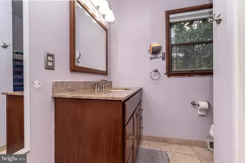 Bath - 4 Mill Rd, Shamong, NJ 08088 photo 1 of 2