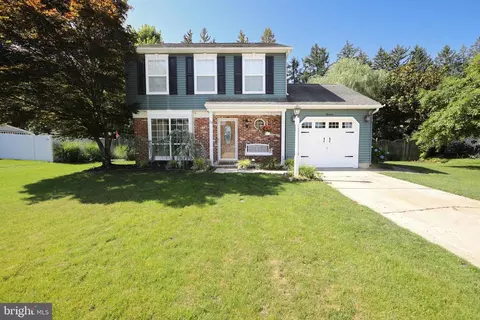 13 Carlton Ave, Marlton, NJ 08053