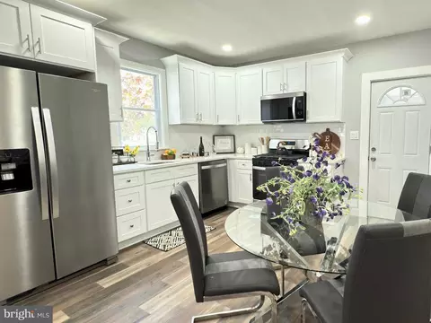 Kitchen - 430 Kossuth St, Riverside, NJ 08075 photo 2 of 3