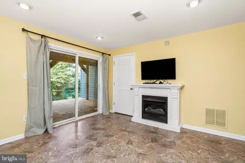 44 River Ln, Delanco, NJ 08075 photo 4