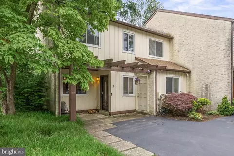 Exterior - 5 Queen Ann, Evesham, NJ 08053 photo 2 of 3