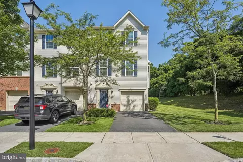 1915 Jakob Ct, Cinnaminson, NJ 08077