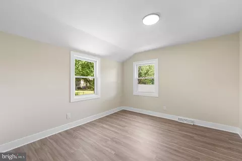Other - 201 E Franklin Ave, Beverly, NJ 08010 photo 4 of 11