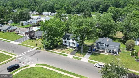 View/Area - 201 E Franklin Ave, Beverly, NJ 08010 photo 3 of 8