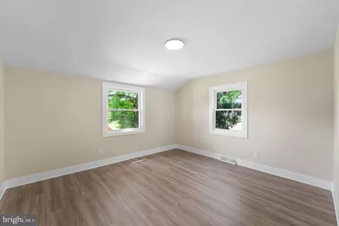Other - 201 E Franklin Ave, Beverly, NJ 08010 photo 2 of 11