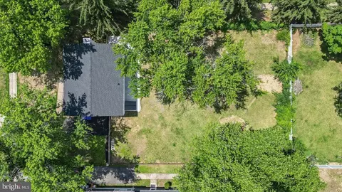 View/Area - 201 E Franklin Ave, Beverly, NJ 08010 photo 2 of 8