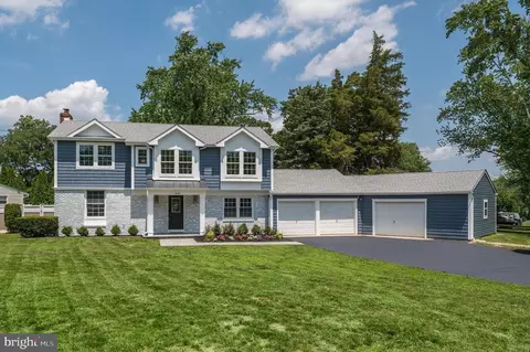 1590 Wynwood Dr, Cinnaminson, NJ 08077