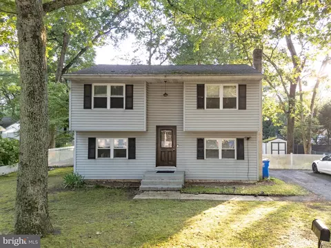 21 Aster St, Browns Mills, NJ 08015