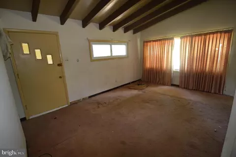Living - 113 County Ave, Maple Shade, NJ 08052 photo 3 of 3