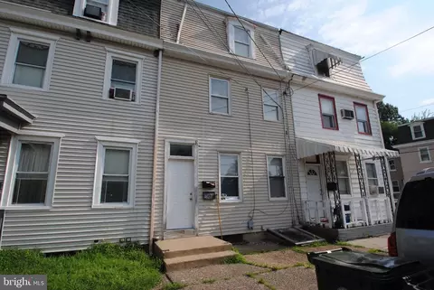 205 Jones Ave, Burlington, NJ 08016