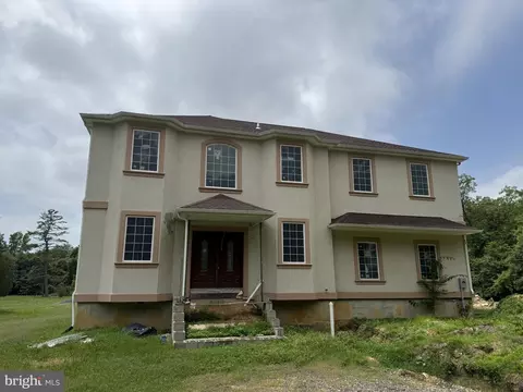 858 Rancocas Rd, Westampton, NJ 08060