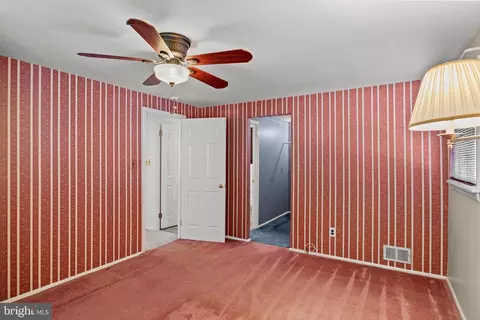 Bedroom - 269 Burning Tree Rd, Delran, NJ 08075 photo 2 of 4