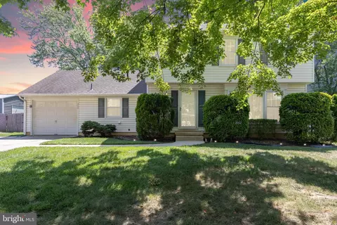 269 Burning Tree Rd, Delran, NJ 08075