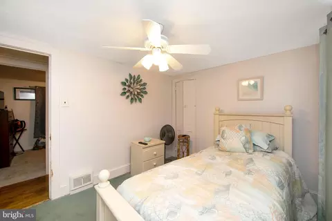 Bedroom - 413 Delaware Ave, Riverside, NJ 08075 photo 2 of 5
