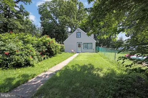 Exterior - 413 Delaware Ave, Riverside, NJ 08075 photo 3 of 4