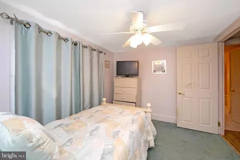 Bedroom - 413 Delaware Ave, Riverside, NJ 08075 photo 3 of 5