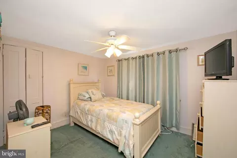 Bedroom - 413 Delaware Ave, Riverside, NJ 08075 photo 1 of 5