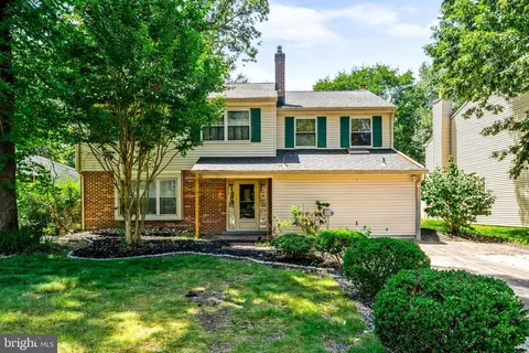 63 Lakeside Dr, Marlton, NJ 08053