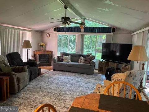 218 E Germantown Ave, Maple Shade, NJ 08052 photo 17