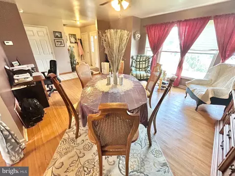 Dining - 36 E 3rd St, Florence, NJ 08518 photo 3 of 3