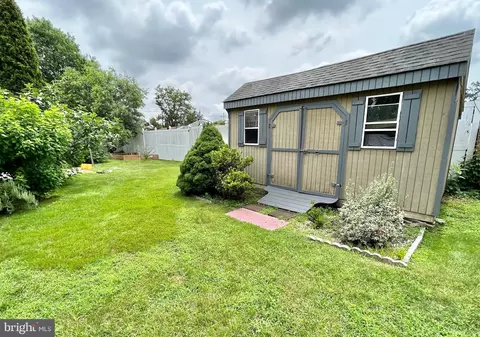 Other - 36 E 3rd St, Florence, NJ 08518 photo 2 of 16